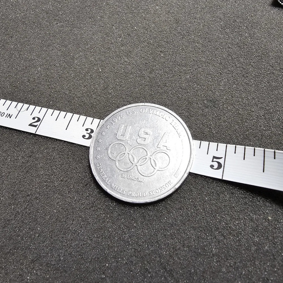 1996 Atlanta Olympics General Mills Archery Token Challenge Coin Silver Tone sho - Picture 7 of 7